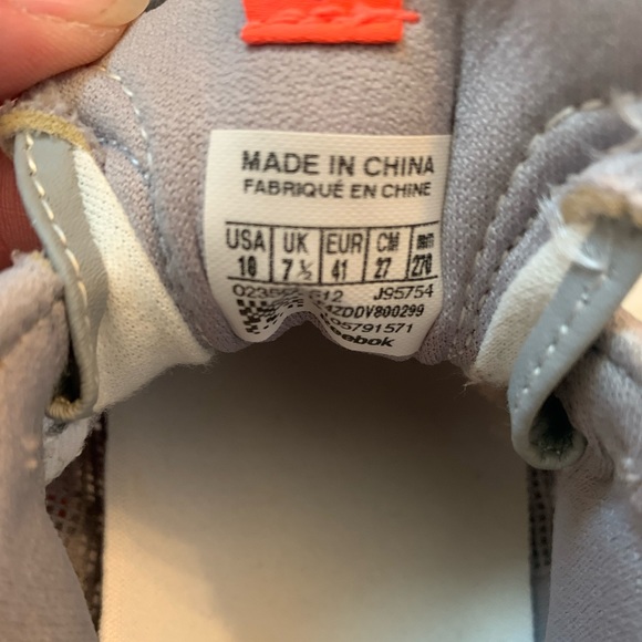 Reebok SmoothFlex Cushrun Gym Shoes, Size 10 - Picture 5 of 5